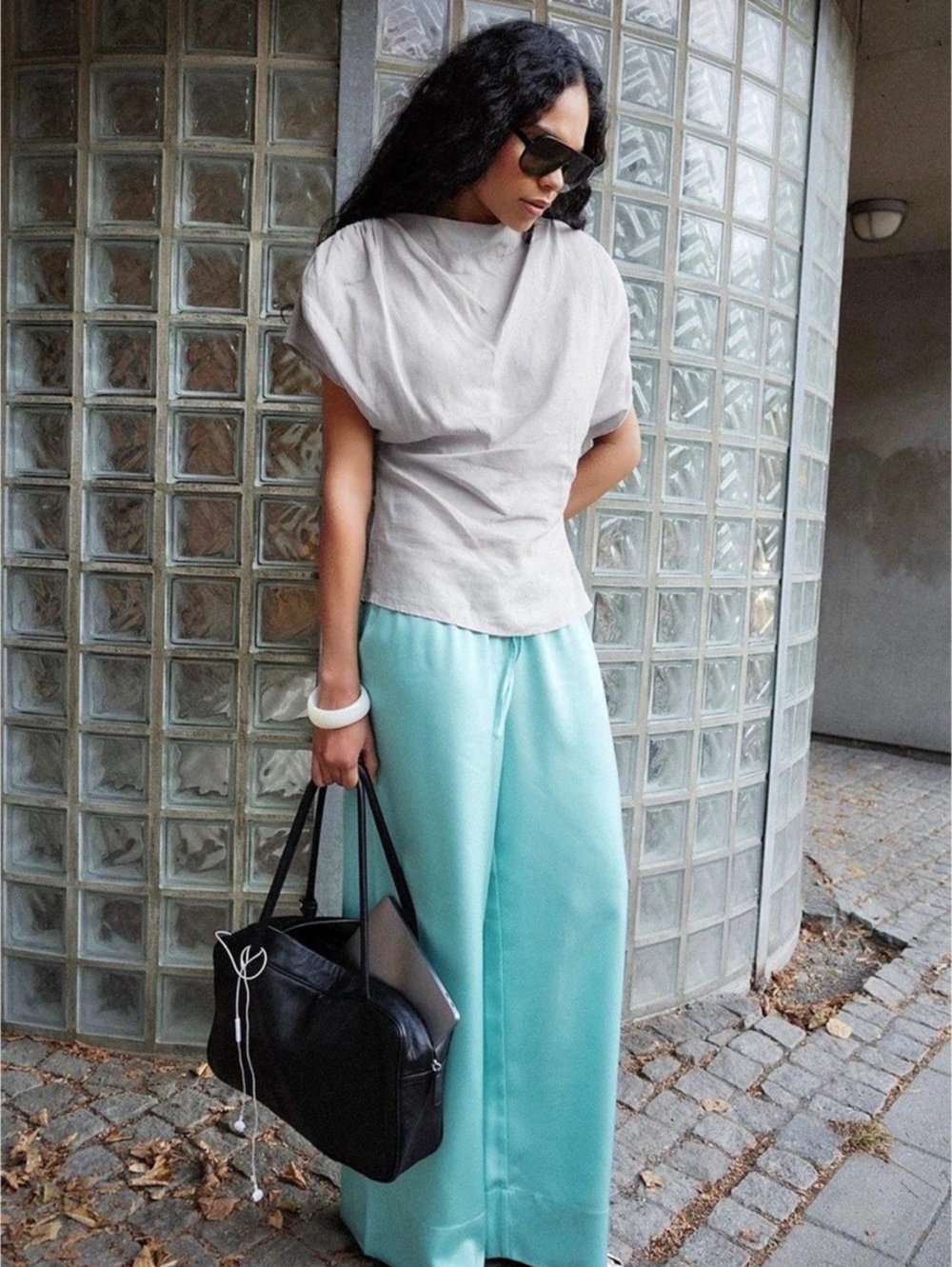 NA-KD Elastic Waist Mid Rise Satin Wide Leg Pants Turquoise Size 4 New